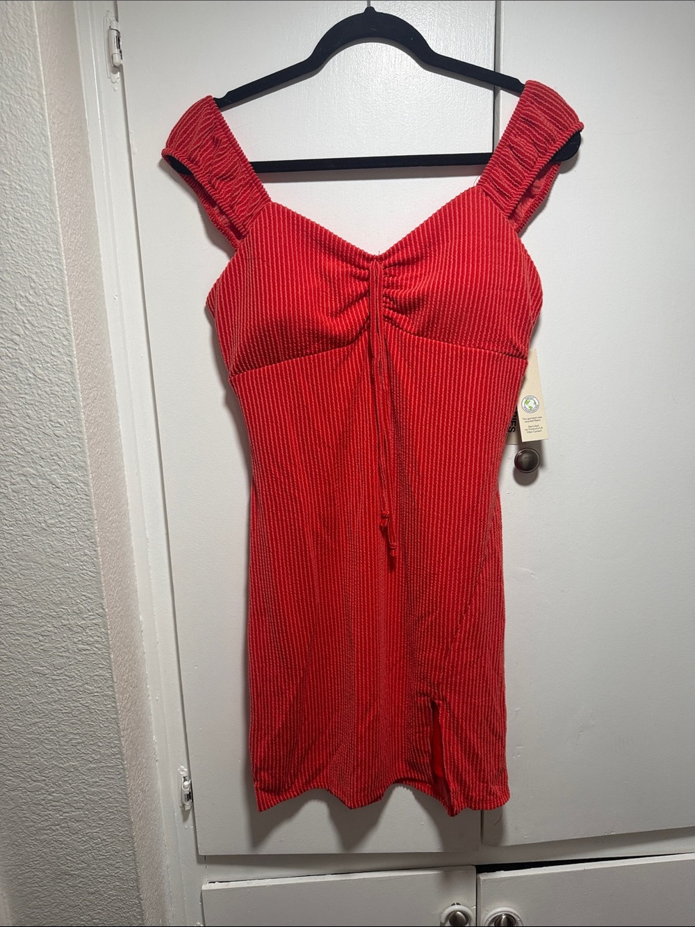 No Boundaries Red Ribbed Tie-Front Crop Top